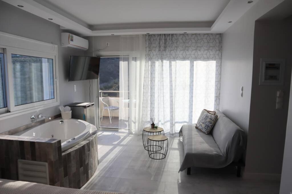 360° View Suites Tan Neapoli Voion ภายนอก รูปภาพ